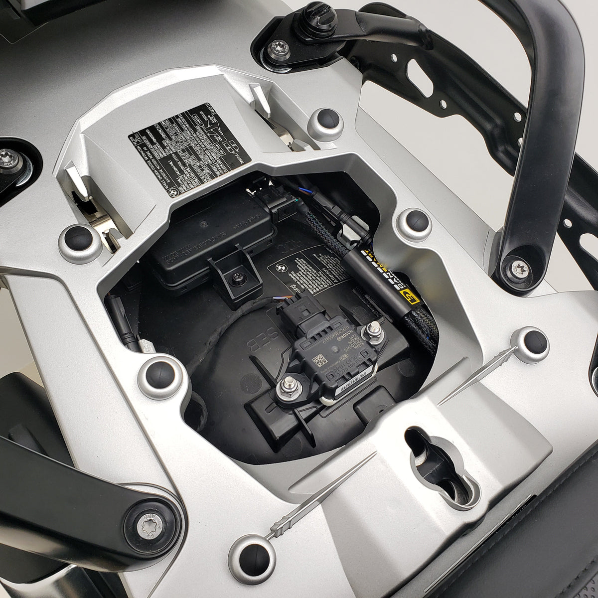 CANsmart™ 控制器第二代 - BMW R1200LC 和 R1250 系列
