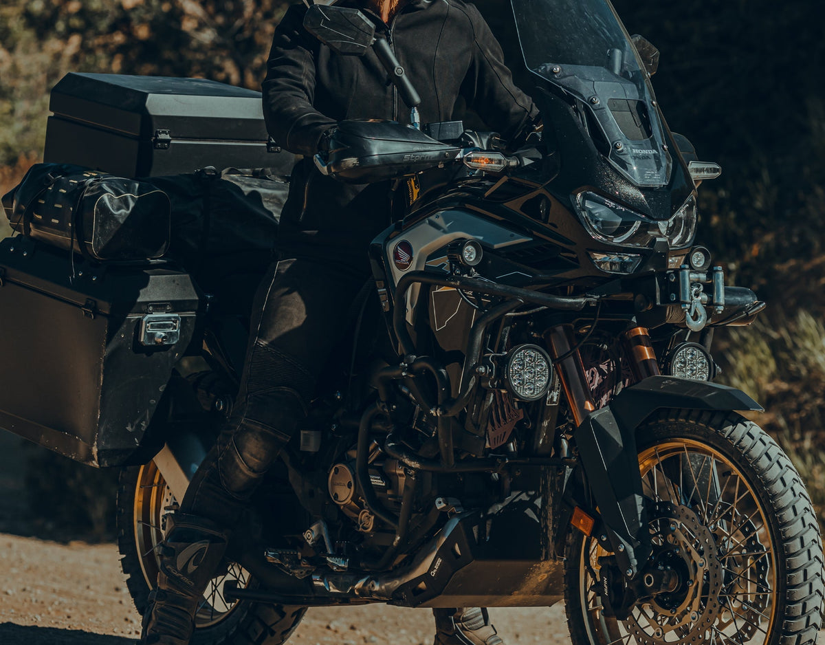 适用于本田 Africa Twin 1100 的 DialDim™ 照明控制器