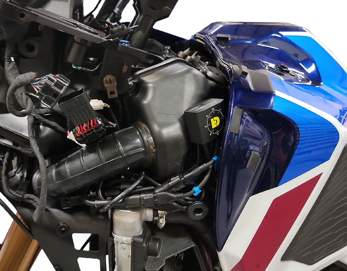 适用于本田 Africa Twin 1100 的 DialDim™ 照明控制器