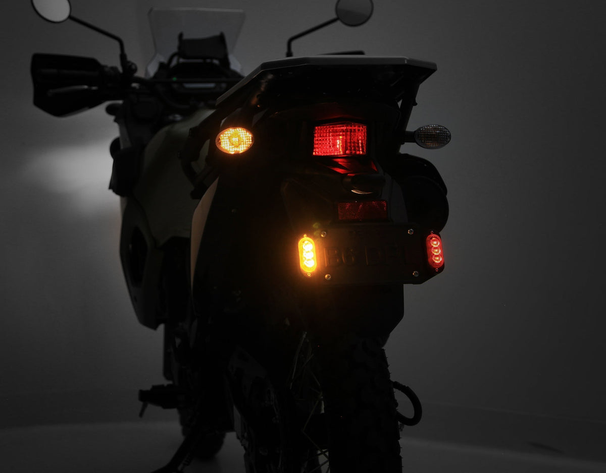 Plug-&-Play bageste T3 blinklys nummerpladekit til Kawasaki KLR650