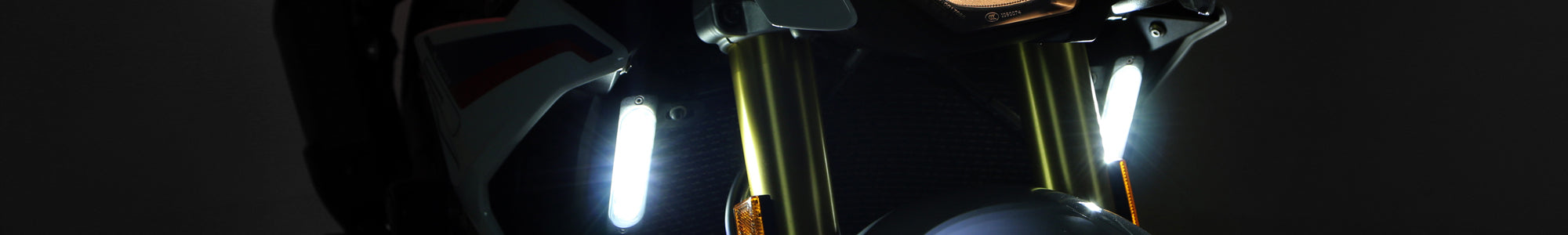 DRL 和倒车灯