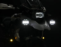 具有模組化 X 透鏡系統的 D7 PRO 多光束駕駛燈吊艙
