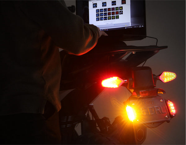 T3-S™ Smart Turn Signal & DRL Pods with License Plate Mount for Motorcycles – Rear