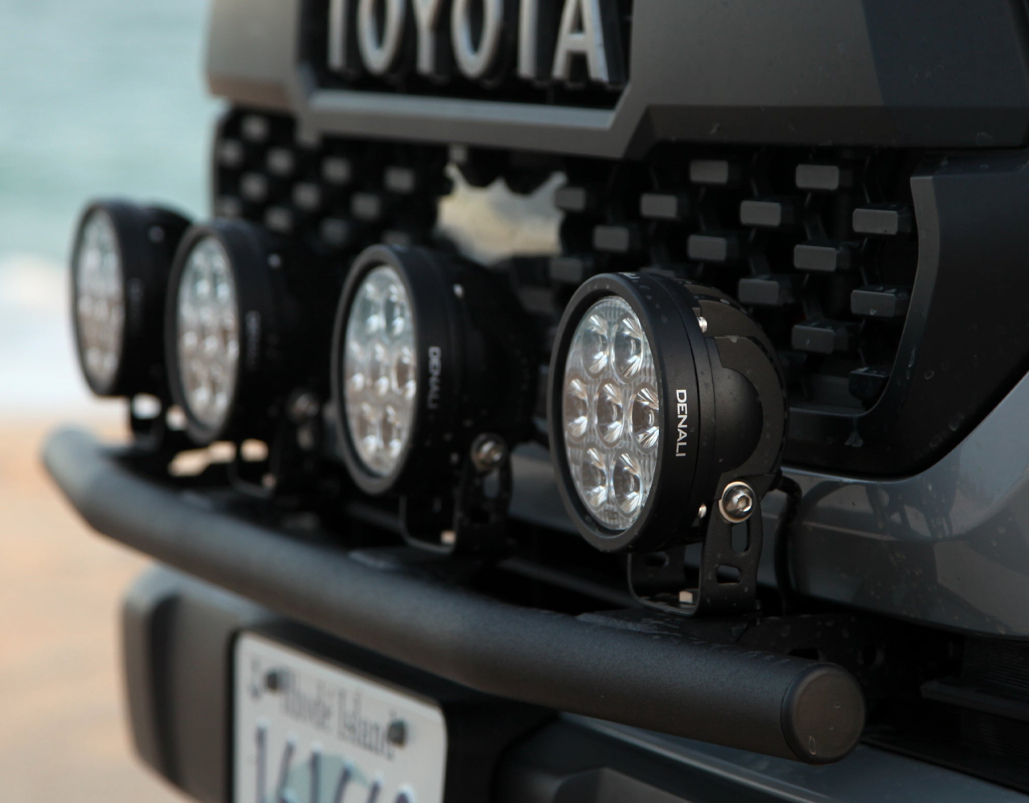 D7 LED Light Pods with DataDim Technology | DENALI Electronics