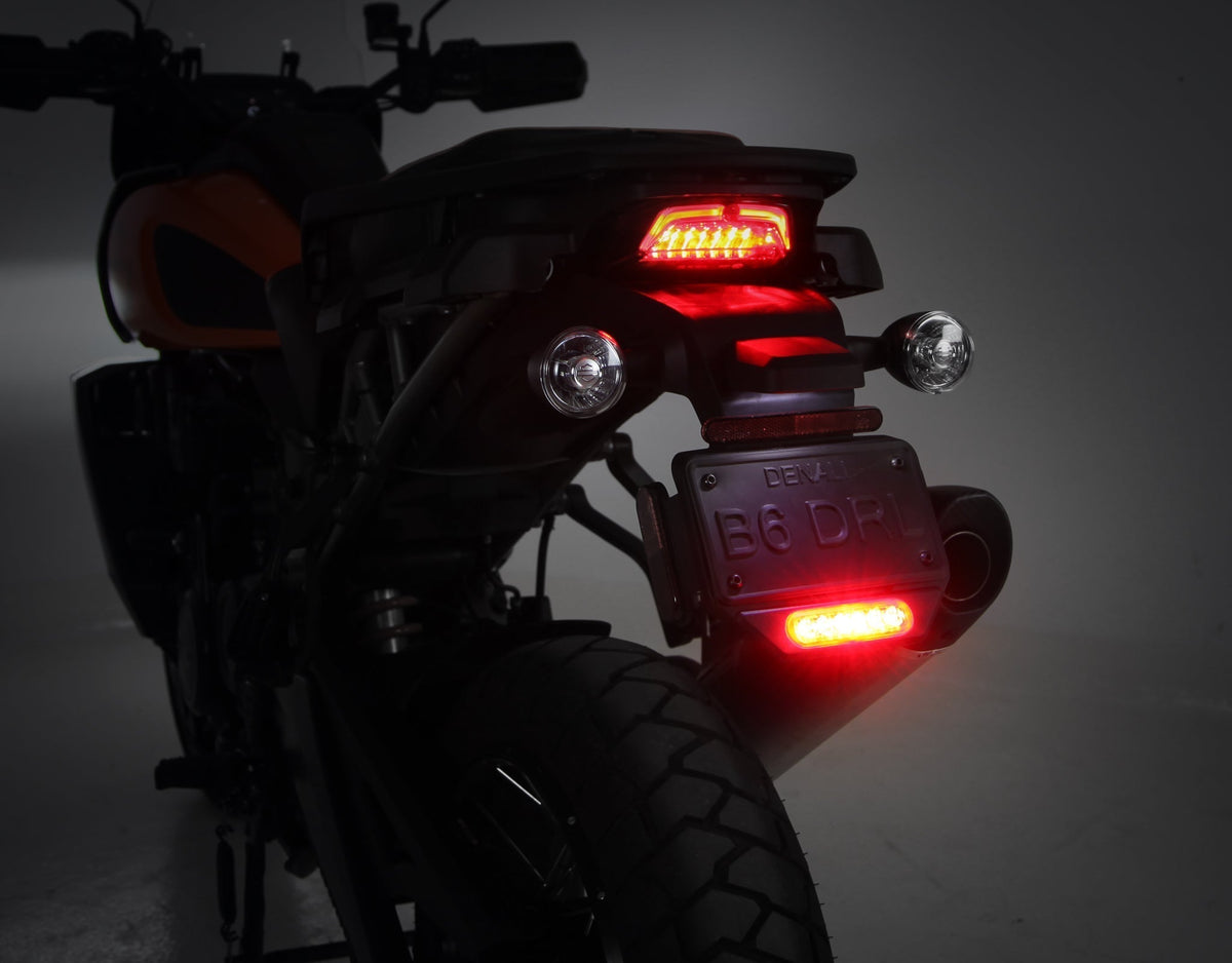 Harley-Davidson Pan America 1250 için Tak-Çalıştır B6 Fren Lambası