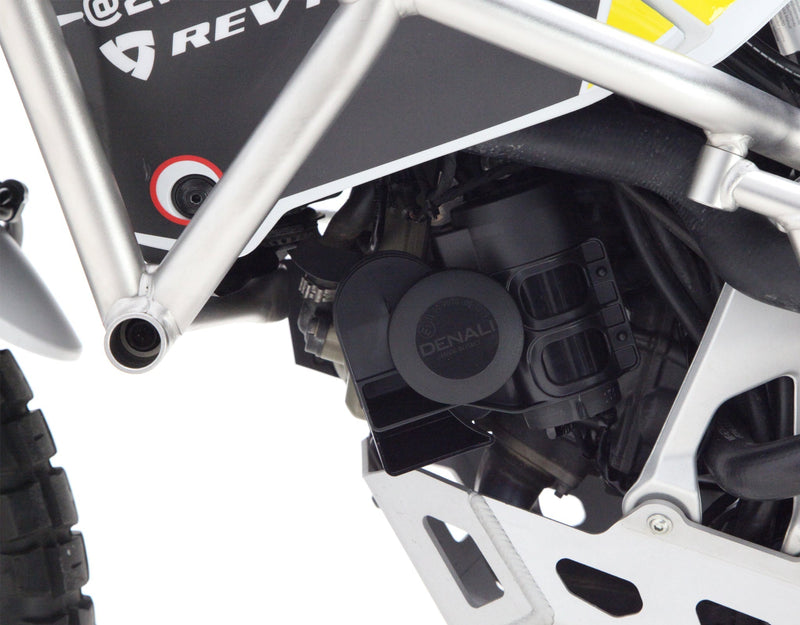 Soporte de bocina - Ducati DesertX