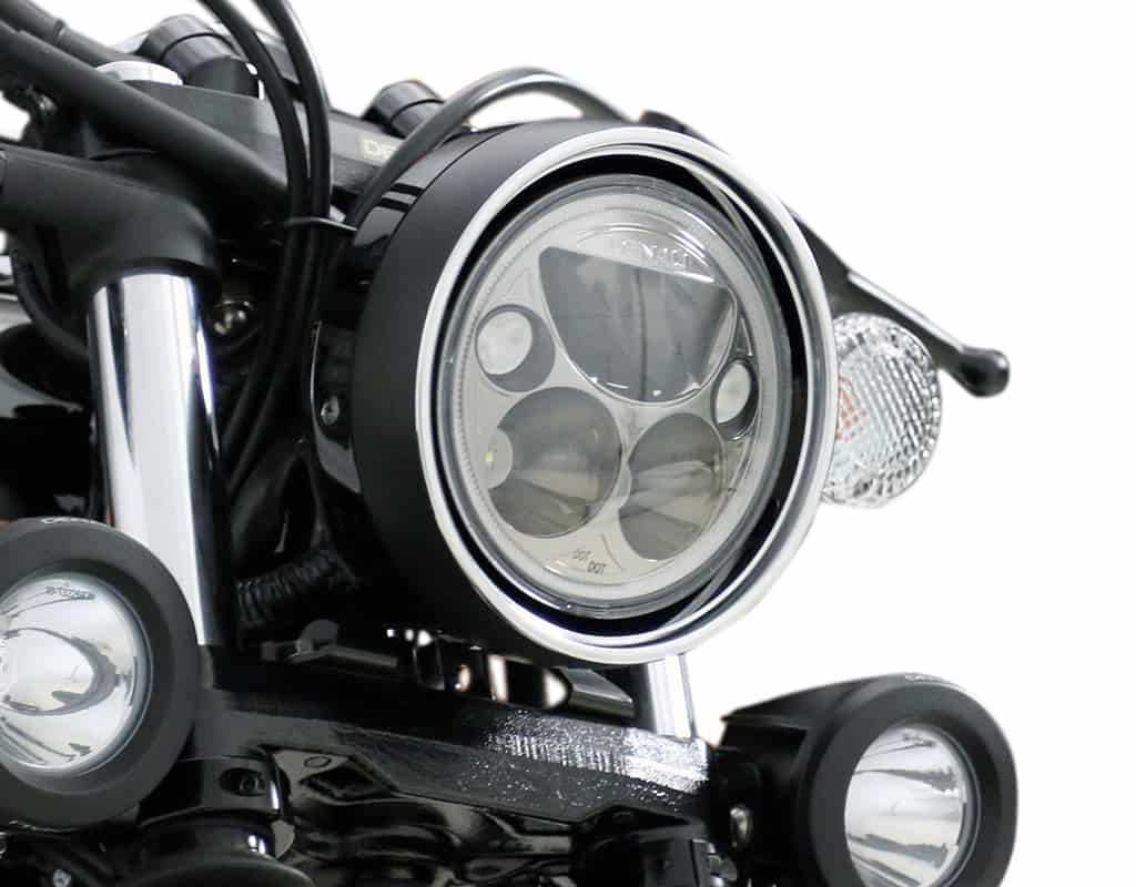 Mocowanie reflektora LED — wybrane motocykle Yamaha
